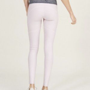 Outdoor Voices The Warm Up Legging in Chalk Pink